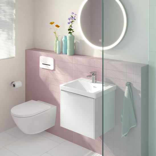 Sada sada mísa+prkénko Villeroy & Boch Subway 3.0 4670TS01, podomítkový WC modul Villeroy & Boch ViConnect 92246100, 922490AN